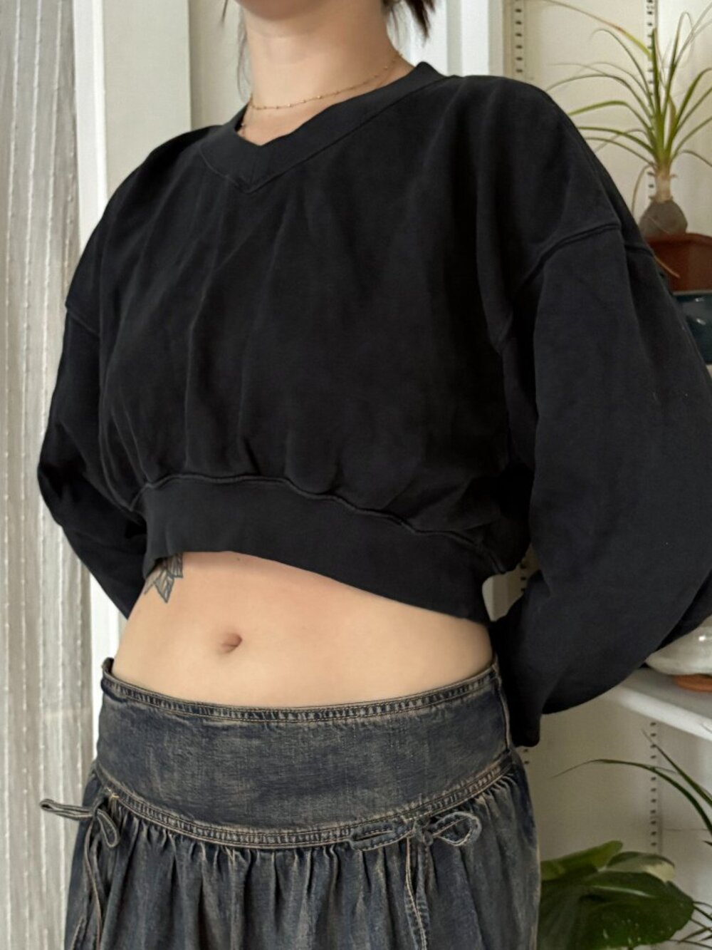 Aerie Cropped Black Sweatshirt - S, NWT